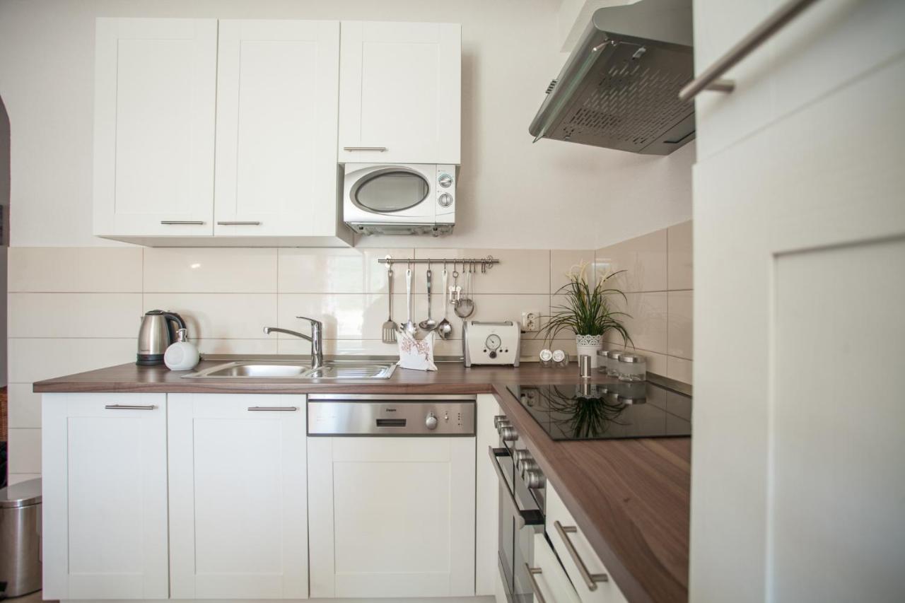 Apartment Zeljana Slatine Exterior photo