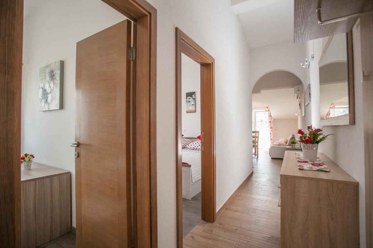 Apartment Zeljana Slatine Exterior photo